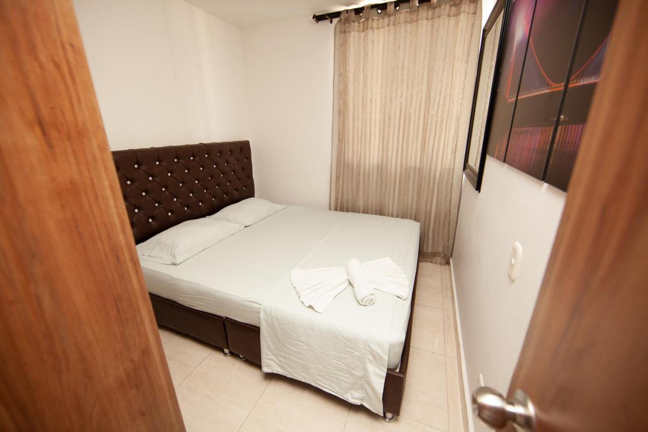 Apartamentos En El Sur De Cali, Parqueadero Propio, Piscina, Wifi エクステリア 写真