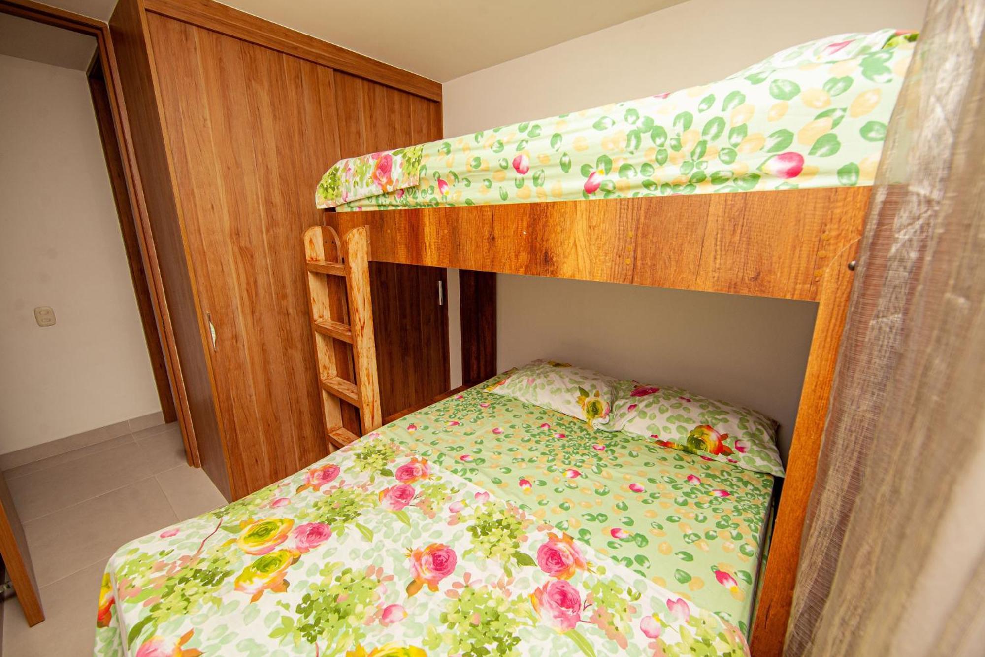 Apartamentos En El Sur De Cali, Parqueadero Propio, Piscina, Wifi エクステリア 写真