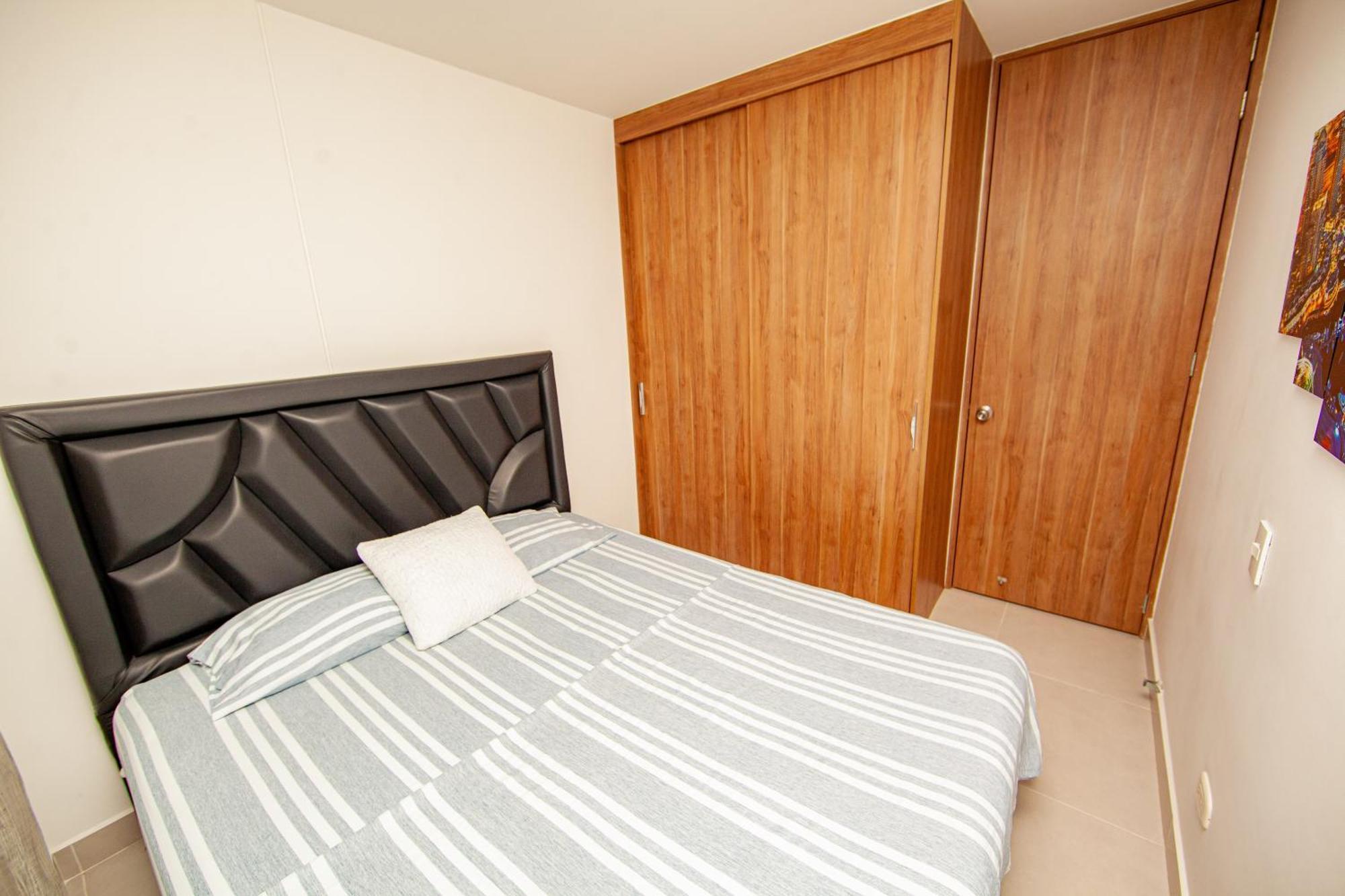 Apartamentos En El Sur De Cali, Parqueadero Propio, Piscina, Wifi エクステリア 写真