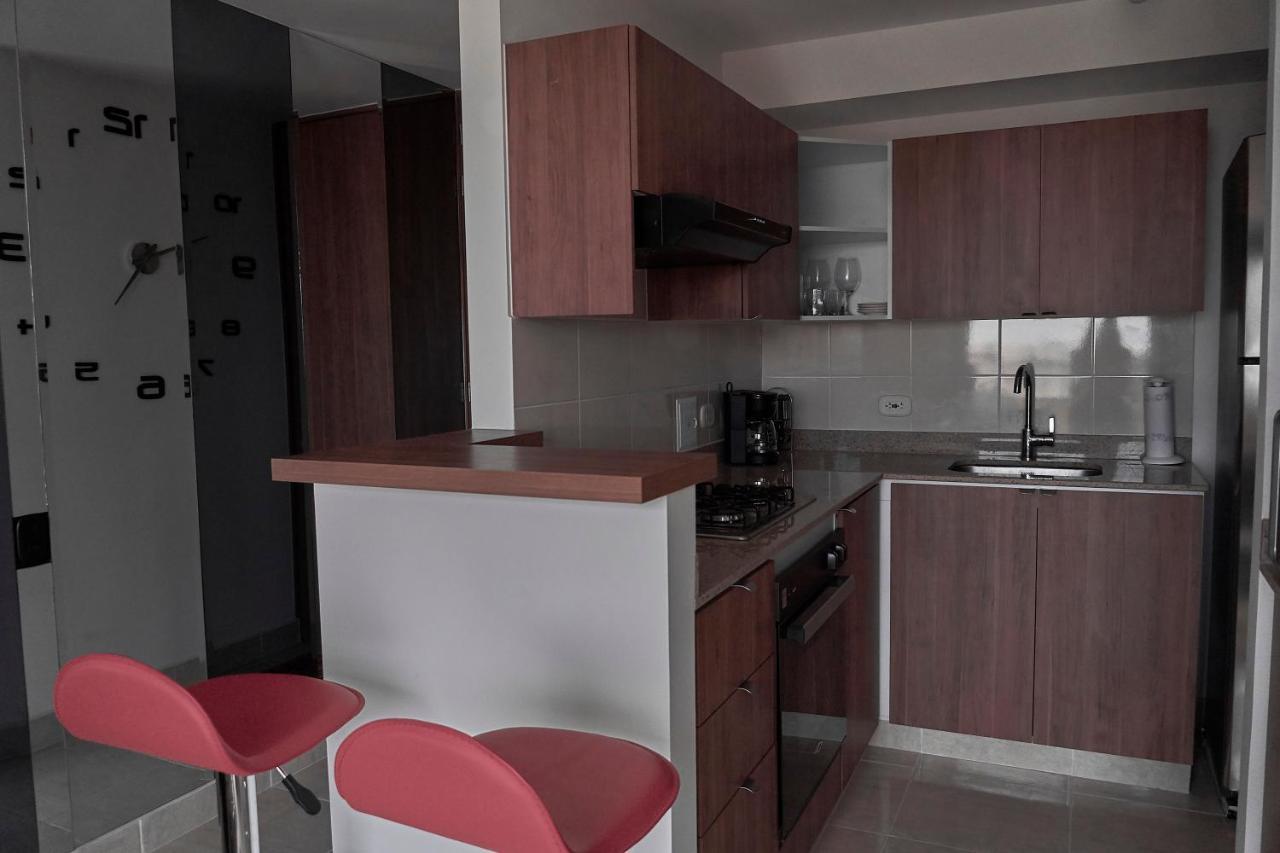 Apartamentos En El Sur De Cali, Parqueadero Propio, Piscina, Wifi エクステリア 写真